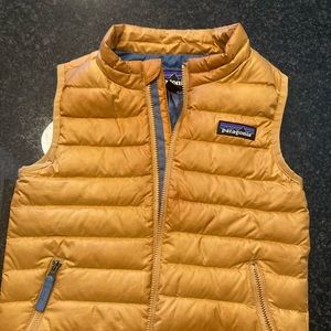 Patagonia Down Sweater Vest 3T Gold